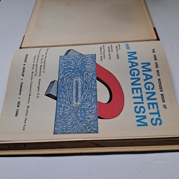 The Science Library Volume II 1981 Printing Magnets and Magnetism Hardcover Used - Picture 6 of 7